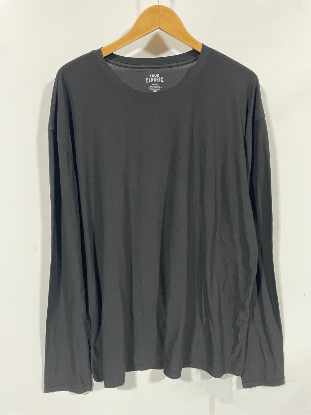 True Classic Men's Black Long Sleeve Tee